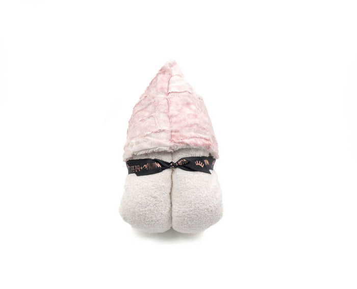 Cibirian Blush Hooded Towel